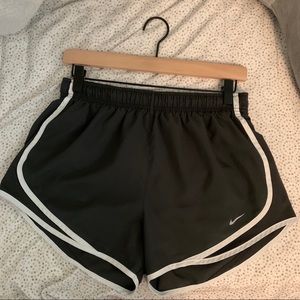 Nike Dri Fit Shorts Size Medium